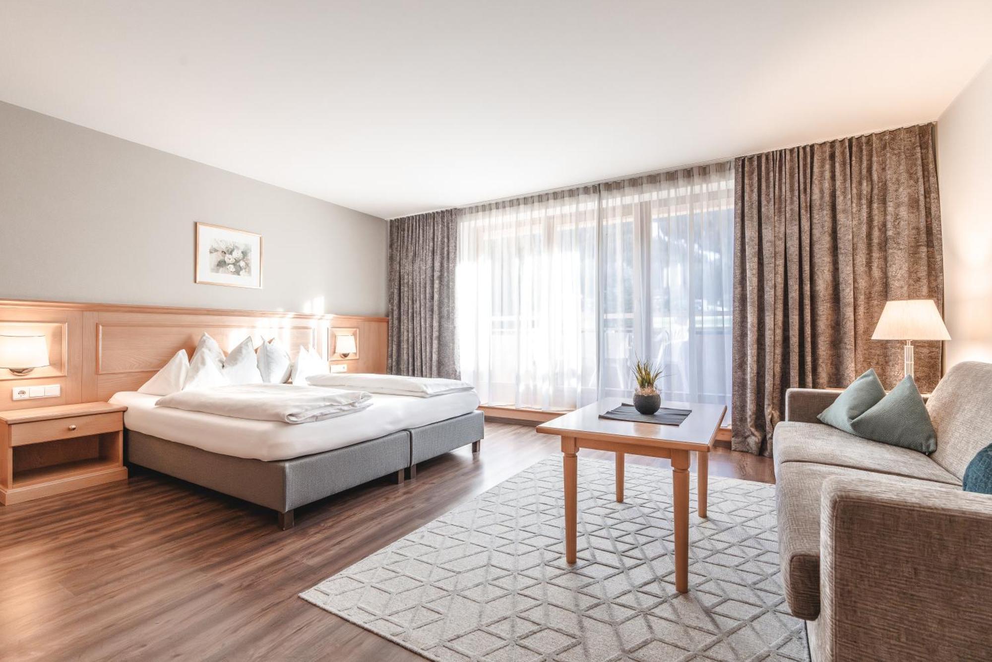 Hotel Reischach Bruneck Exteriör bild