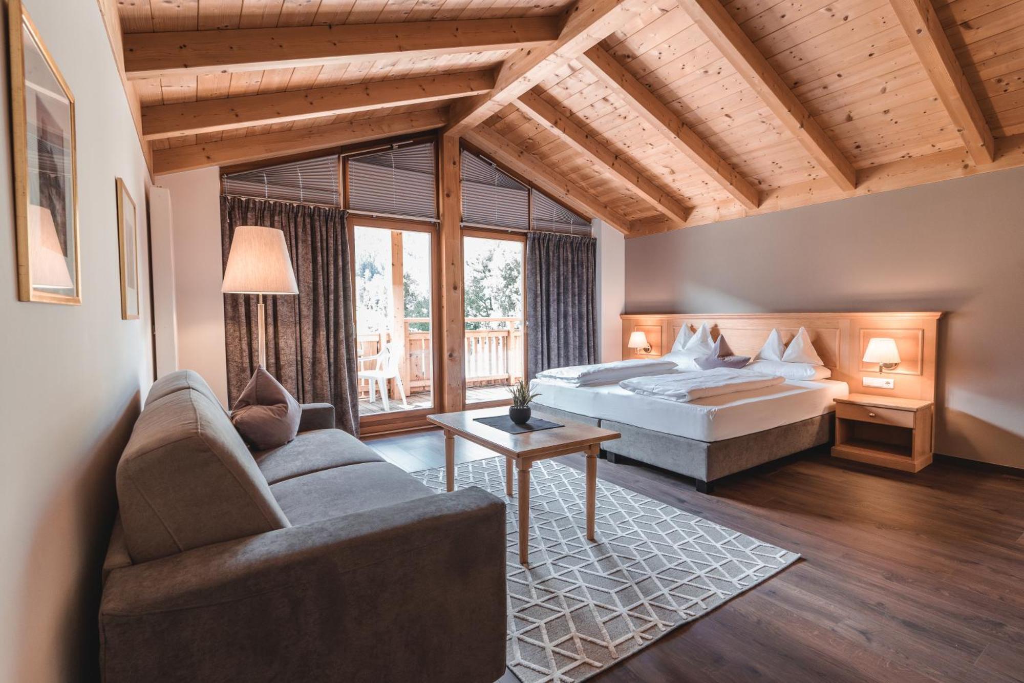 Hotel Reischach Bruneck Exteriör bild