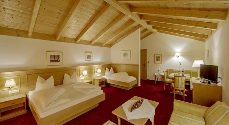Hotel Reischach Bruneck Exteriör bild